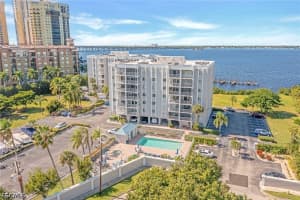 2875 Palm Beach Boulevard, Fort Myers, FL 33916 - MLS#2026021538