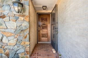 12401 Davis Boulevard, Fort Myers, FL 33905 - MLS#2026021802