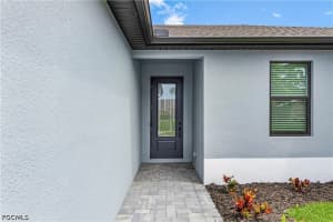 309 Trafalgar Parkway, Cape Coral, FL 33991 - MLS#2026022117