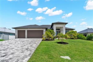 2827 32nd Street, Cape Coral, FL 33914 - MLS#2026022208