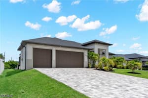 2827 32nd Street, Cape Coral, FL 33914 - MLS#2026022208