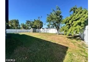209 26th Terrace, Cape Coral, FL 33904 - MLS#2026022214