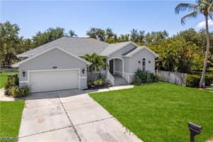 7930 Sandel Wood Cir W, Fort Myers 7930 Sandel Wood Cir W, Fort Myers