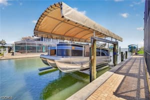 243 Driftwood Lane, Fort Myers Beach, FL 33931 - MLS#2026022322