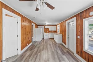 3318 Thomas Street, Fort Myers, FL 33916 - MLS#2026022363