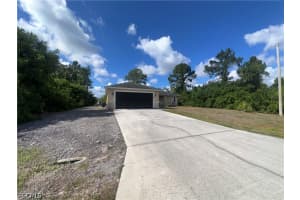 2905 20th Street, Lehigh Acres, FL 33971 - MLS#2026022365