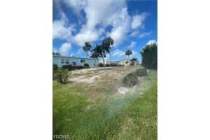 17881 Bryan Court, Fort Myers Beach, FL 33931 - MLS#2026022389