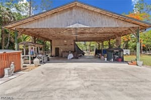 MLS# 2026022397, Naples, Florida 34117