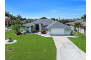 1722 38th Terrace, Cape Coral, FL 33914 - MLS#2026022408