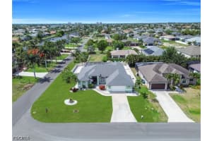 1722 38th Terrace, Cape Coral, FL 33914 - MLS#2026022408