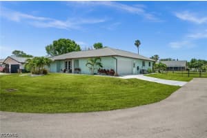 2102 SE 8th St, Cape Coral, FL 33990, - MLS#2026022412