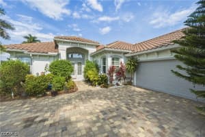1700 43rd Terrace, Naples, FL 34116 - MLS#2026022463