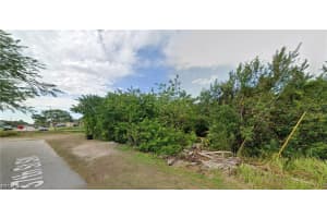 2614 37th Street, Lehigh Acres, FL 33976 - MLS#2026022524