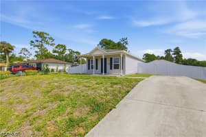 3824 17th Street, Lehigh Acres, FL 33971 - MLS#2026022586