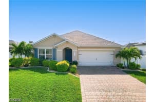 1018 19th Street, Cape Coral, FL 33993 - MLS#2026022693