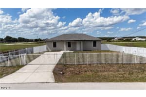 9019 Indio Circle, Labelle, FL 33935 - MLS#2026022709