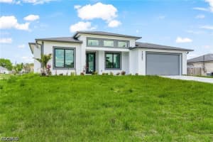 1322 Ne 5th Pl, Cape Coral