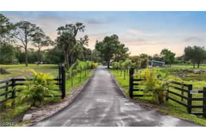 17221 Shelby Lane, North Fort Myers, FL 33917 - MLS#2026022927