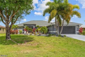 203 14th Court, Cape Coral, FL 33990 - MLS#2026022979