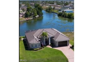 613 4th Place, Cape Coral, FL 33990 - MLS#2026023055