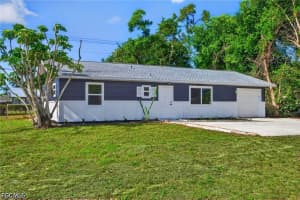 2300 Crystal Dr, Fort Myers