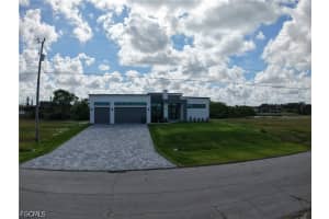 2135 8th Place, Cape Coral, FL 33991 - MLS#2026023194