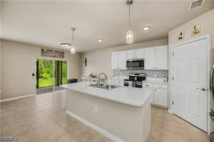 2495 Ciales Court, Cape Coral, FL 33909 - MLS#2026023255