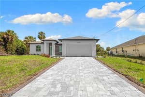 1337 Ne 33rd St, Cape Coral