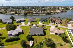 511 24th Street, Cape Coral, FL 33990 - MLS#2026023311