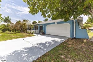 5240 Versaille Court, Cape Coral, FL 33904 - MLS#2026023335