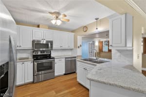 5240 Versaille Court, Cape Coral, FL 33904 - MLS#2026023335