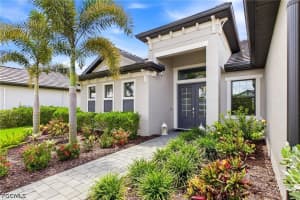 11718 Canopy Loop, Fort Myers, FL 33913 - MLS#2026023382
