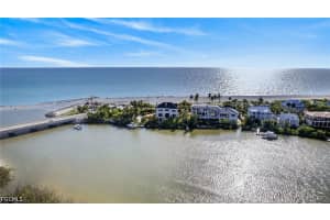 17201 Captiva Dr, Captiva 17201 Captiva Dr, Captiva