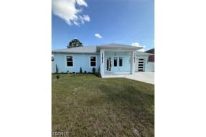 546 Louisville St E, Lehigh Acres