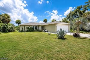 3061 Beechwood Circle, Labelle, FL 33935 - MLS#2026023572