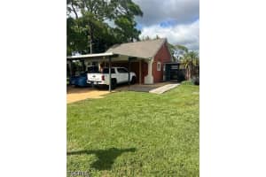3914 4th Street, Lehigh Acres, FL 33971 - MLS#2026023634