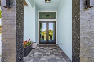 8800 Woodgate Manor Court, Fort Myers, FL 33908 - MLS#2026023682