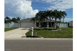 1626 Four Mile Cove Parkway, Cape Coral, FL 33990 - MLS#2026023856