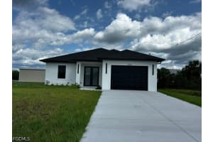 9014 Lawn Court, Labelle, FL 33935 - MLS#2026023883