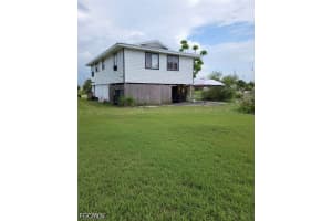 4106 22nd Street, Lehigh Acres, FL 33976 - MLS#2026023975