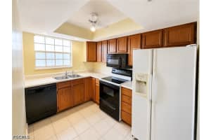 1005 48th Terrace, Cape Coral, FL 33914 - MLS#2026023992