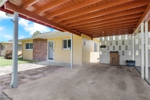 2212 6th Street, Lehigh Acres, FL 33936 - MLS#2026024019