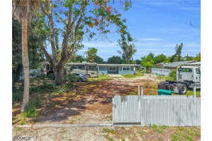 8396 Sevigny Drive, North Fort Myers, FL 33917 - MLS#2026024020
