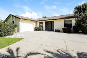 405 8th Terrace, Cape Coral, FL 33990 - MLS#2026024036