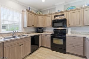 5558 Palm Beach Blvd 249, Fort Myers