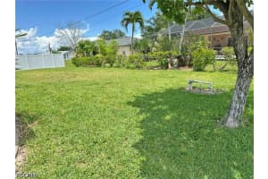 3025 4th Place, Cape Coral, FL 33914 - MLS#2026024168