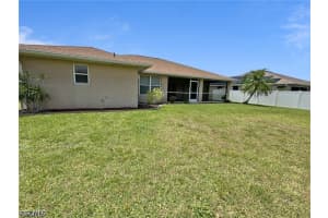 3025 4th Place, Cape Coral, FL 33914 - MLS#2026024168