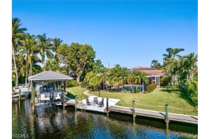 392 Snow Drive, Fort Myers, FL 33919 - MLS#2026024222
