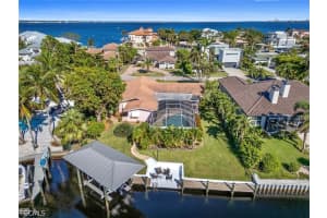 392 Snow Drive, Fort Myers, FL 33919 - MLS#2026024222