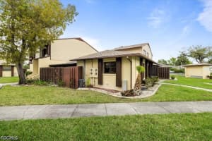 1212 Se 6th Ter 83, Cape Coral 1212 Se 6th Ter 83, Cape Coral